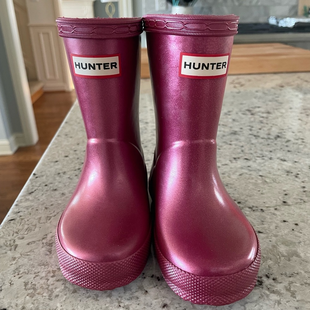 Hunter Toddler Nebula Magenta Rain Boots Size 6B/7G. Used great condition